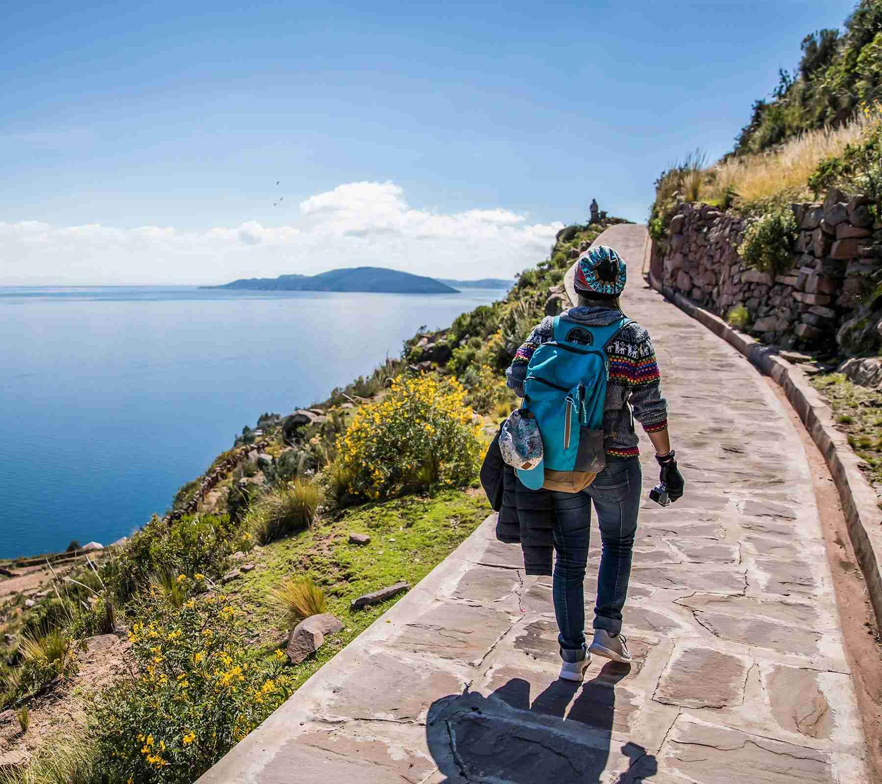 Lake Titicaca Tour from Puno: Lake Titicaca 2 Day Puno