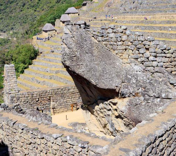 CIRCUIT 3 - C: GREAT CAVERN ROUTE