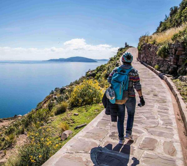 Lake Titicaca Tour from Puno: Lake Titicaca 2 Day Puno