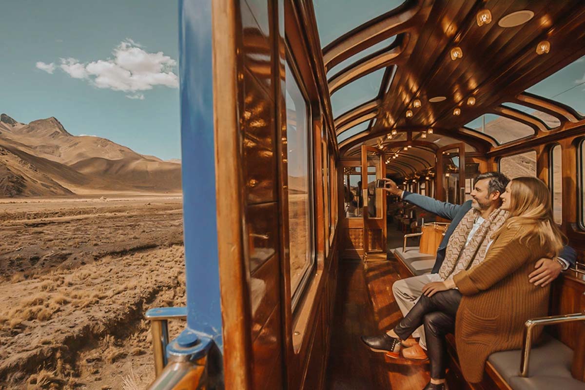 PeruRail Titicaca train